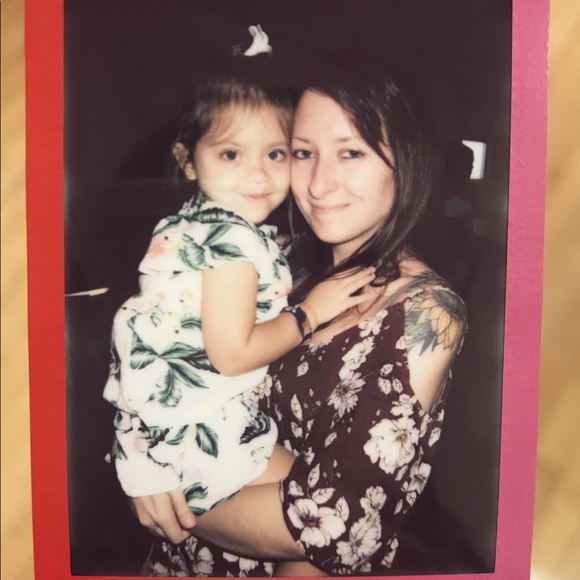 Meet your Posher, Chelsea - Picture 2 of 3